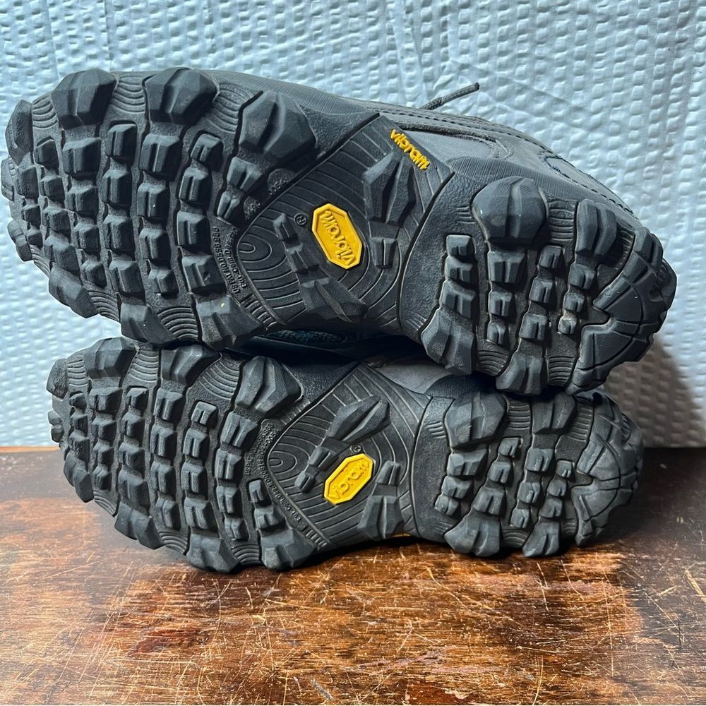 Patagonia Women's Forge Tidal Vibram Soles Gray Hiking Shoes - Picture 5 of 11